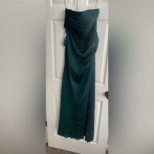 Azazie Lexie Stretch Satin size 8 Pine Color Strapless Dress